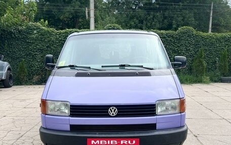 Volkswagen Multivan T4, 1994 год, 1 050 000 рублей, 2 фотография