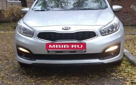 KIA cee'd III, 2015 год, 1 370 000 рублей, 2 фотография