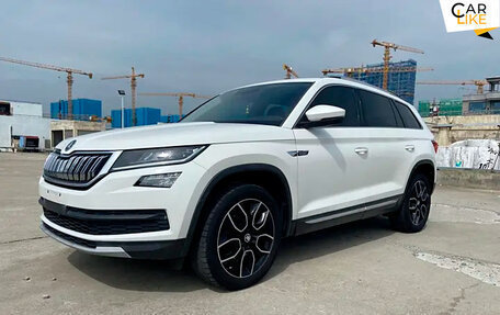 Skoda Kodiaq I, 2021 год, 2 450 000 рублей, 1 фотография