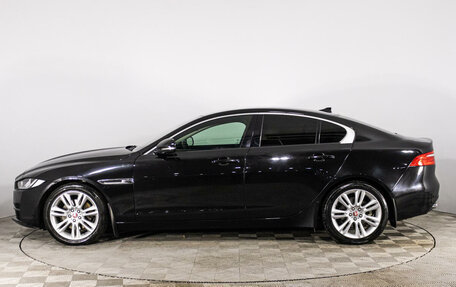 Jaguar XE I рестайлинг, 2015 год, 1 599 000 рублей, 8 фотография