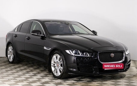 Jaguar XE I рестайлинг, 2015 год, 1 599 000 рублей, 3 фотография