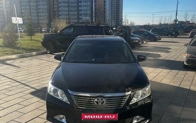 Toyota Camry, 2014 год, 2 100 000 рублей, 1 фотография