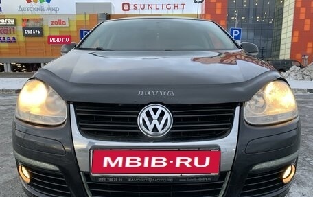 Volkswagen Jetta VI, 2010 год, 585 000 рублей, 1 фотография