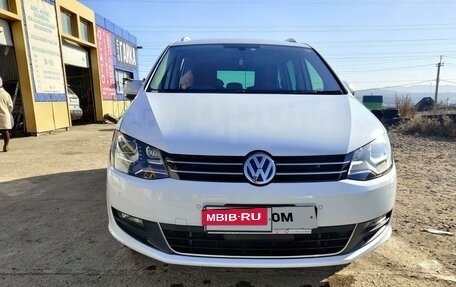 Volkswagen Sharan II, 2015 год, 1 750 000 рублей, 3 фотография