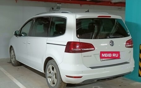 Volkswagen Sharan II, 2015 год, 1 750 000 рублей, 6 фотография