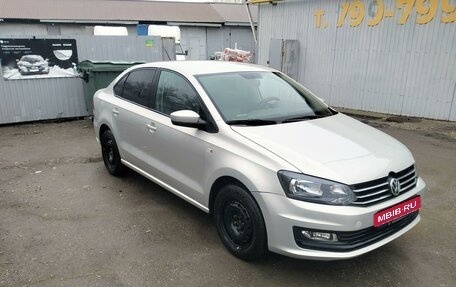 Volkswagen Polo VI (EU Market), 2013 год, 950 000 рублей, 1 фотография