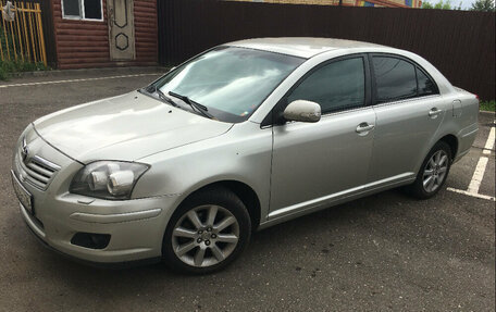 Toyota Avensis III рестайлинг, 2006 год, 780 000 рублей, 2 фотография