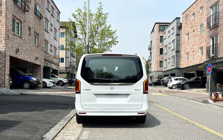 Mercedes-Benz V-Класс, 2021 год, 7 500 000 рублей, 4 фотография