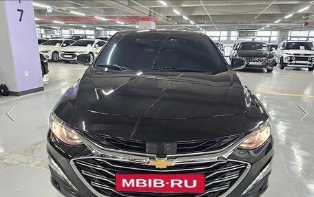 Chevrolet Malibu IX, 2021 год, 1 831 000 рублей, 2 фотография