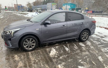 KIA Rio IV, 2021 год, 1 900 000 рублей, 4 фотография