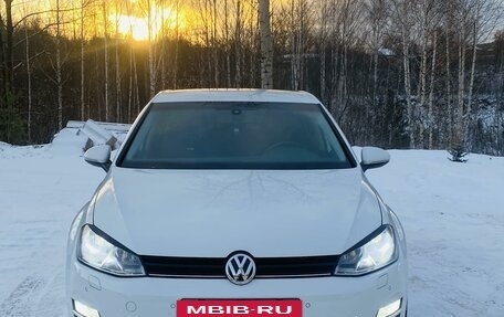 Volkswagen Golf VII, 2013 год, 1 249 000 рублей, 2 фотография