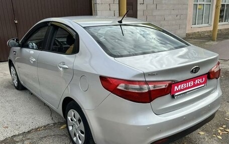 KIA Rio III рестайлинг, 2012 год, 840 000 рублей, 4 фотография