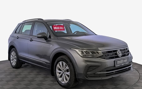 Volkswagen Tiguan II, 2021 год, 2 290 000 рублей, 3 фотография