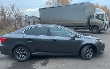 Toyota Avensis III рестайлинг, 2012 год, 2 300 000 рублей, 2 фотография