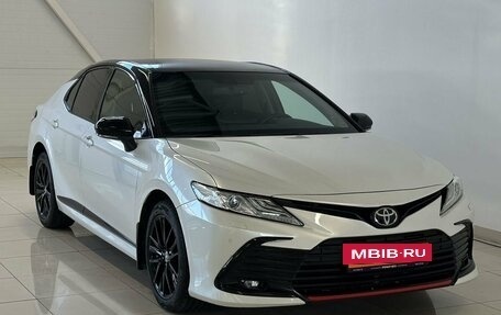 Toyota Camry, 2021 год, 3 800 000 рублей, 3 фотография