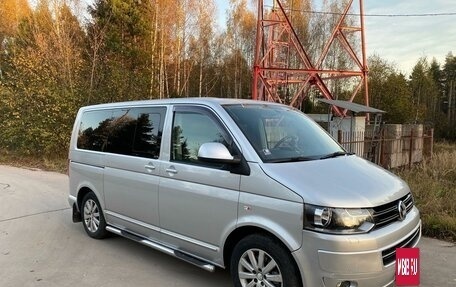 Volkswagen Multivan T5, 2010 год, 2 000 000 рублей, 3 фотография