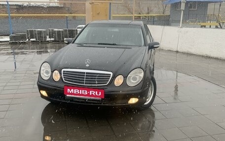 Mercedes-Benz E-Класс, 2004 год, 700 000 рублей, 2 фотография