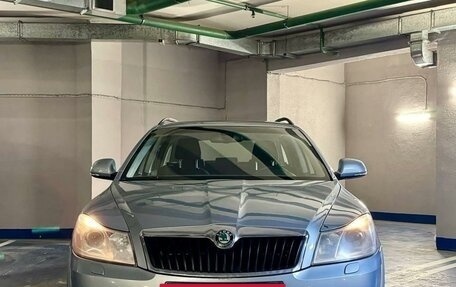 Skoda Octavia, 2009 год, 999 999 рублей, 2 фотография