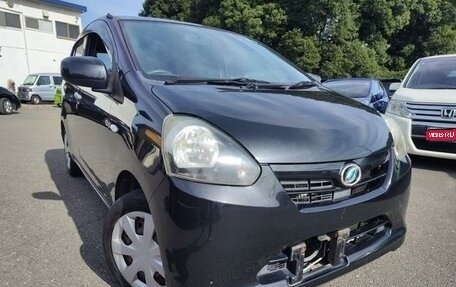 Daihatsu Mira e:S I рестайлинг, 2011 год, 560 016 рублей, 1 фотография