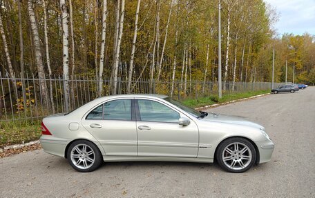 Mercedes-Benz C-Класс, 2006 год, 999 000 рублей, 2 фотография