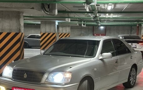 Toyota Crown, 2002 год, 820 000 рублей, 2 фотография