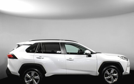 Toyota RAV4, 2020 год, 3 500 000 рублей, 4 фотография