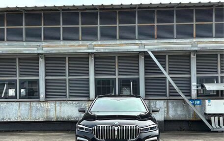 BMW 7 серия, 2021 год, 6 990 000 рублей, 2 фотография