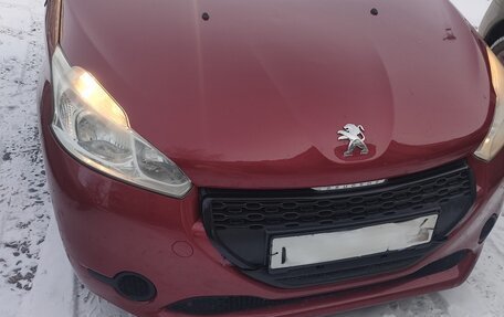 Peugeot 208 II, 2013 год, 810 000 рублей, 1 фотография