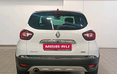 Renault Kaptur I рестайлинг, 2018 год, 1 329 000 рублей, 6 фотография