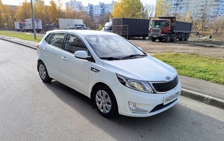 KIA Rio III рестайлинг, 2014 год, 1 000 000 рублей, 4 фотография