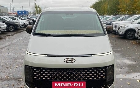 Hyundai Staria, 2021 год, 4 950 000 рублей, 2 фотография