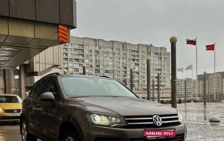 Volkswagen Touareg III, 2012 год, 2 100 000 рублей, 2 фотография