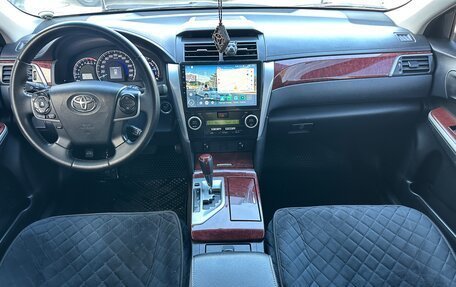 Toyota Camry, 2012 год, 1 850 000 рублей, 4 фотография