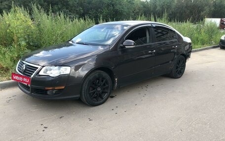 Volkswagen Passat B6, 2008 год, 470 000 рублей, 2 фотография