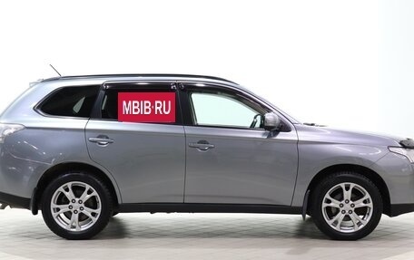 Mitsubishi Outlander III рестайлинг 3, 2012 год, 1 700 000 рублей, 4 фотография