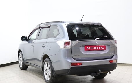 Mitsubishi Outlander III рестайлинг 3, 2012 год, 1 700 000 рублей, 7 фотография