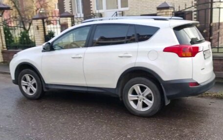 Toyota RAV4, 2013 год, 2 300 000 рублей, 6 фотография