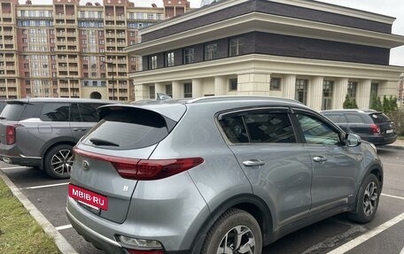 KIA Sportage IV рестайлинг, 2019 год, 2 700 000 рублей, 3 фотография