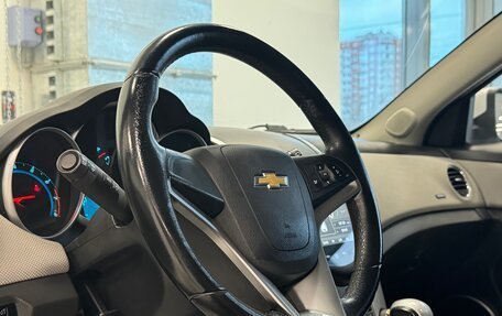 Chevrolet Cruze II, 2013 год, 890 000 рублей, 8 фотография