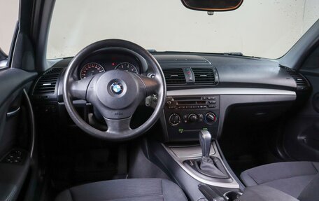 BMW 1 серия, 2010 год, 1 039 000 рублей, 6 фотография