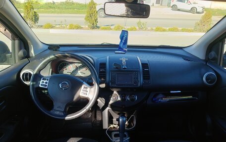 Nissan Note II рестайлинг, 2010 год, 900 000 рублей, 12 фотография