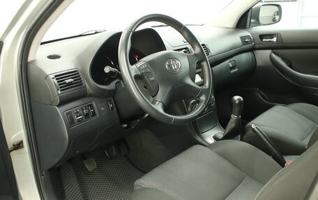 Toyota Avensis III рестайлинг, 2008 год, 1 095 000 рублей, 16 фотография