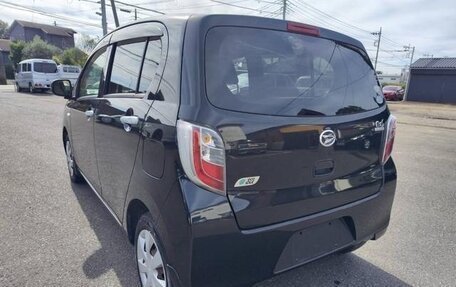 Daihatsu Mira e:S I рестайлинг, 2011 год, 560 016 рублей, 6 фотография