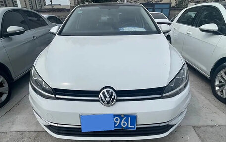 Volkswagen Golf VII, 2020 год, 1 400 000 рублей, 2 фотография