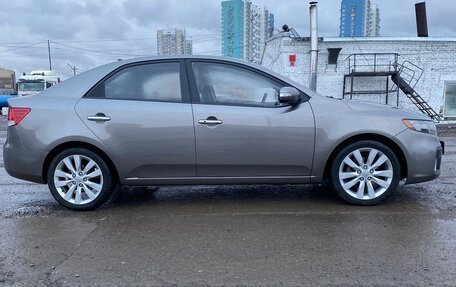 KIA Forte II, 2010 год, 890 000 рублей, 2 фотография