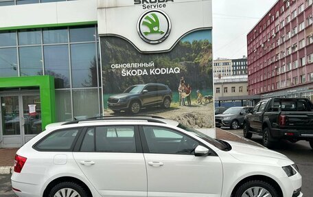 Skoda Octavia, 2017 год, 1 790 000 рублей, 4 фотография