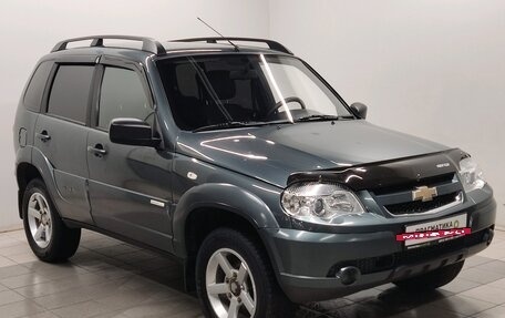 Chevrolet Niva I рестайлинг, 2015 год, 579 000 рублей, 2 фотография