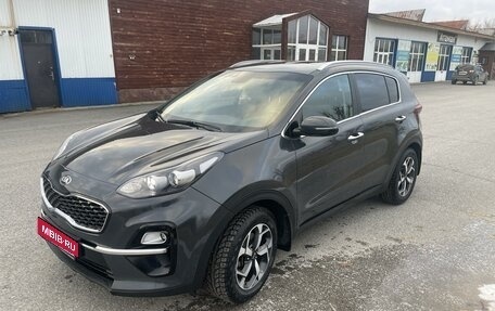 KIA Sportage IV рестайлинг, 2019 год, 2 350 000 рублей, 1 фотография