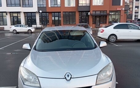 Renault Megane III, 2009 год, 670 000 рублей, 2 фотография