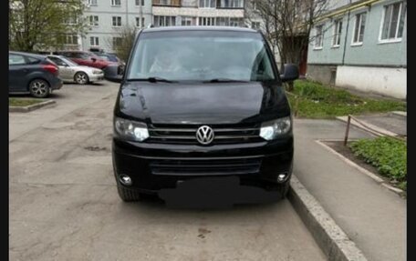 Volkswagen Caravelle T5, 2012 год, 1 680 000 рублей, 2 фотография